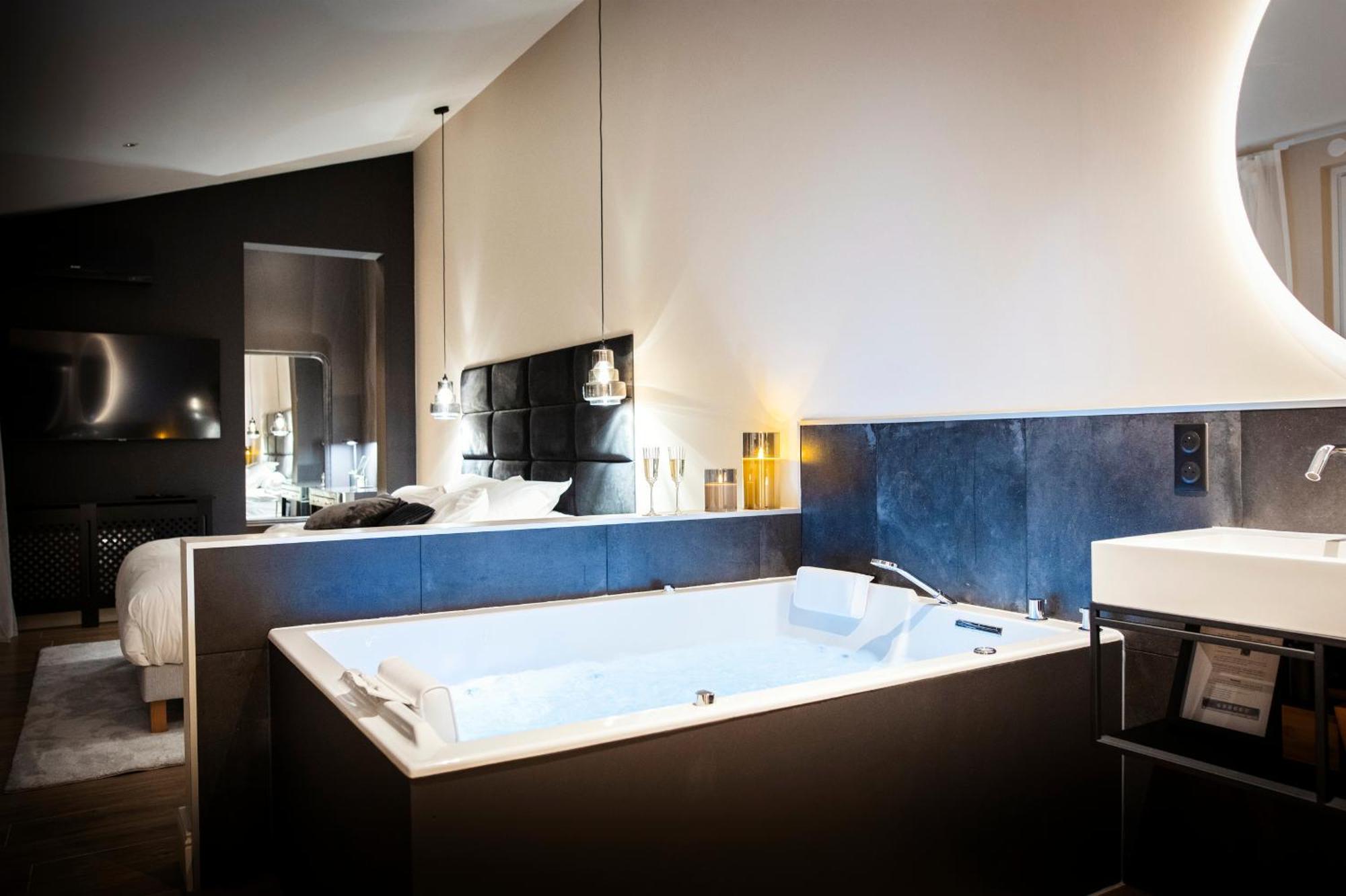 Hedone Suite De Luxe Et Spa Privatif Нанси Экстерьер фото